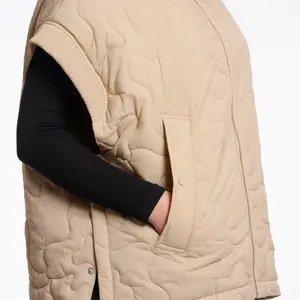 Rino & Pelle Caitlin Quilted Cape