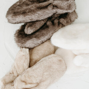 Cest Moi Faux Fur Mittens