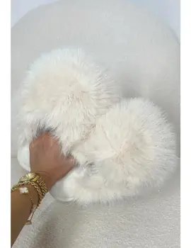 Oversized Fluffy Slippers