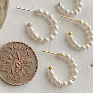 La Paz Pearl Hoop Earring