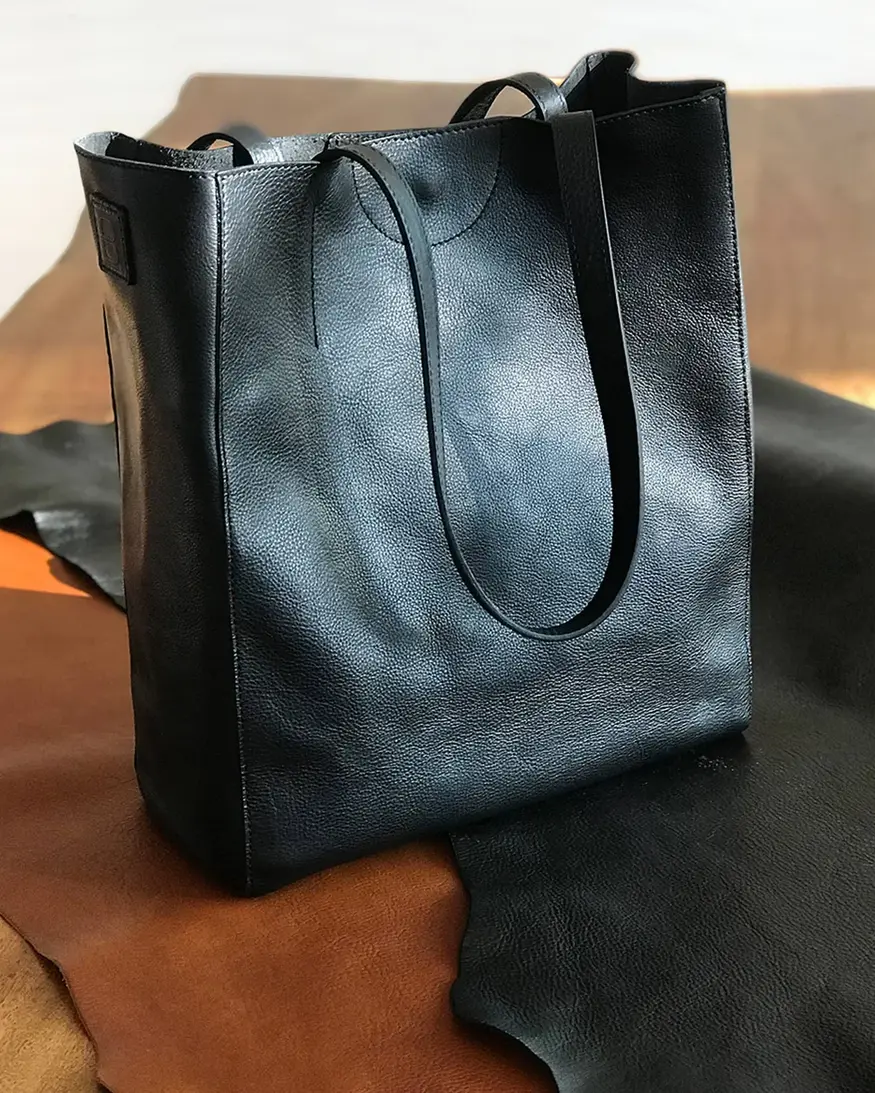 Brave Leather Giovana Tote