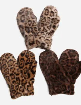 Leopard Faux Fur Mittens