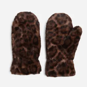 Leopard Faux Fur Mittens