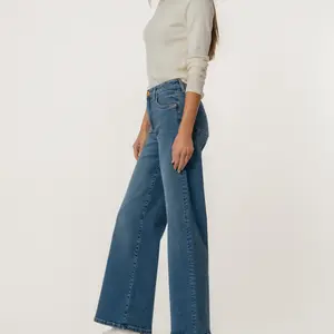 KUT Maya HR Fab Ab Wide