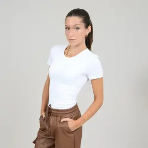 RD Style Roxi Crewneck Tee