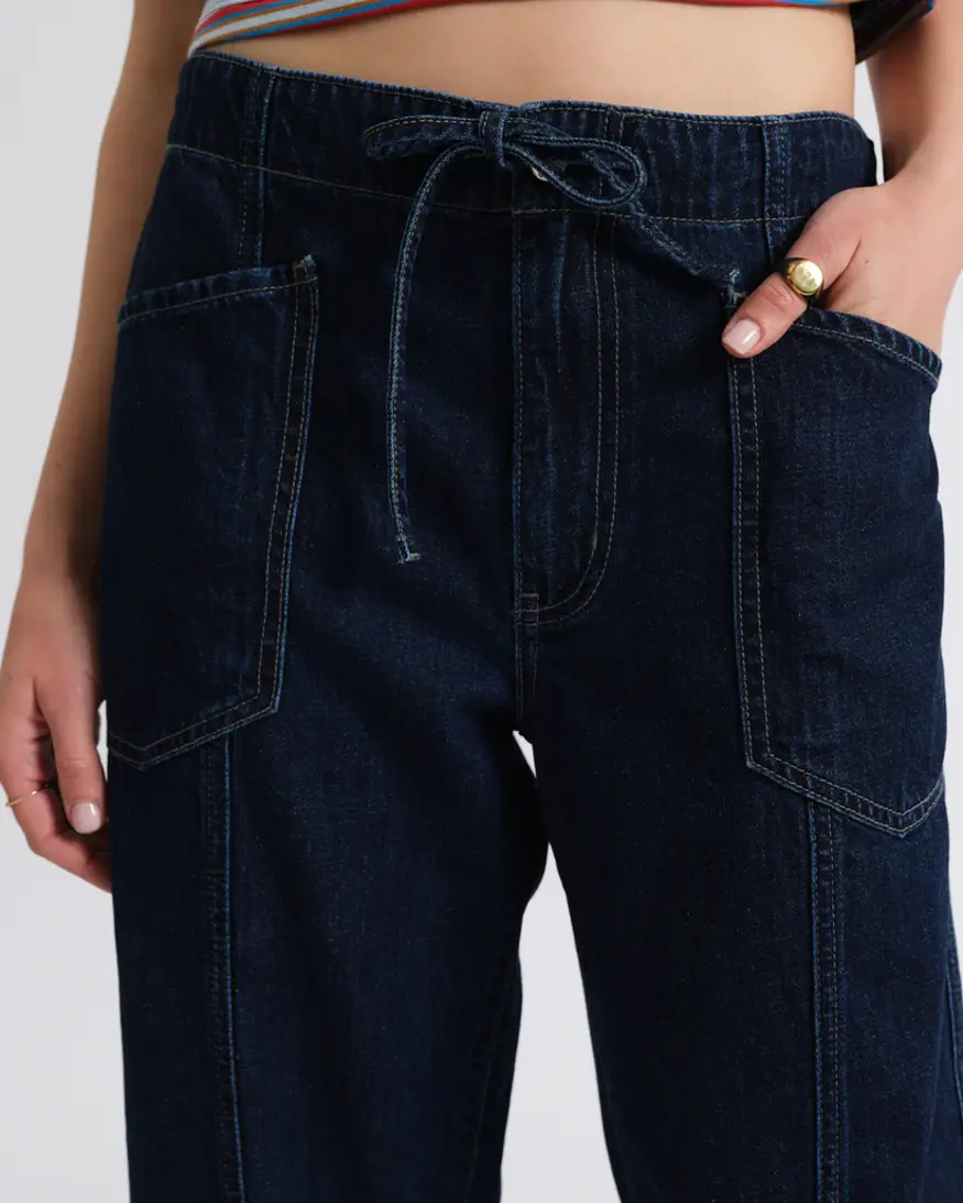 Villa Drawstring Barrel