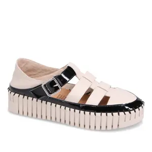 Django & Juliette Baytown