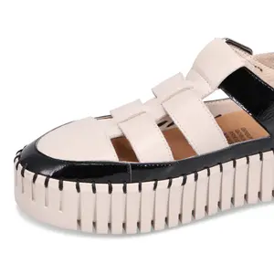 Django & Juliette Baytown