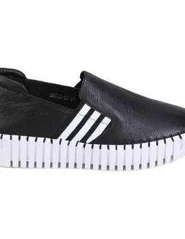 Django & Juliette Becca Sneaker