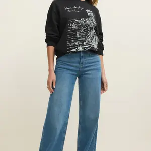 Z-Supply La Playa Boyfriend Sweatshirt