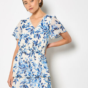 Apricot Tiered Leaf Print Dress