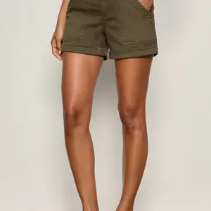 Sanctuary Wander On Short