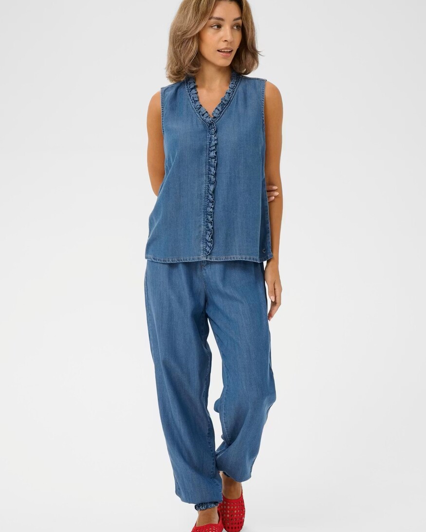 Cream Molly Sleeveless Blouse