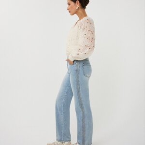 Esqualo Carys Embroidered Blouse