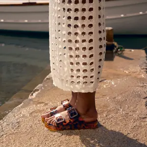 Dolce Vita Julio Sandal