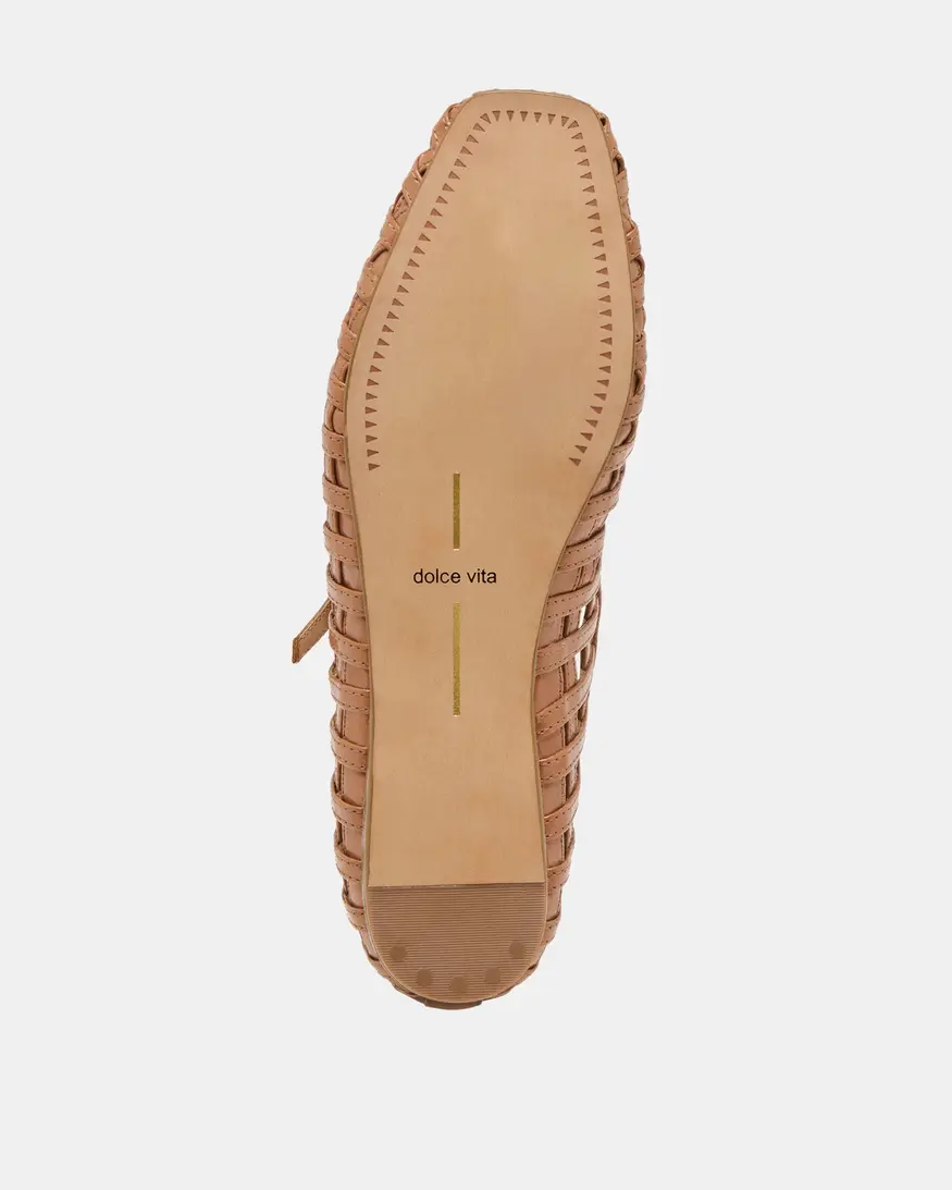 Dolce Vita Rains Flat