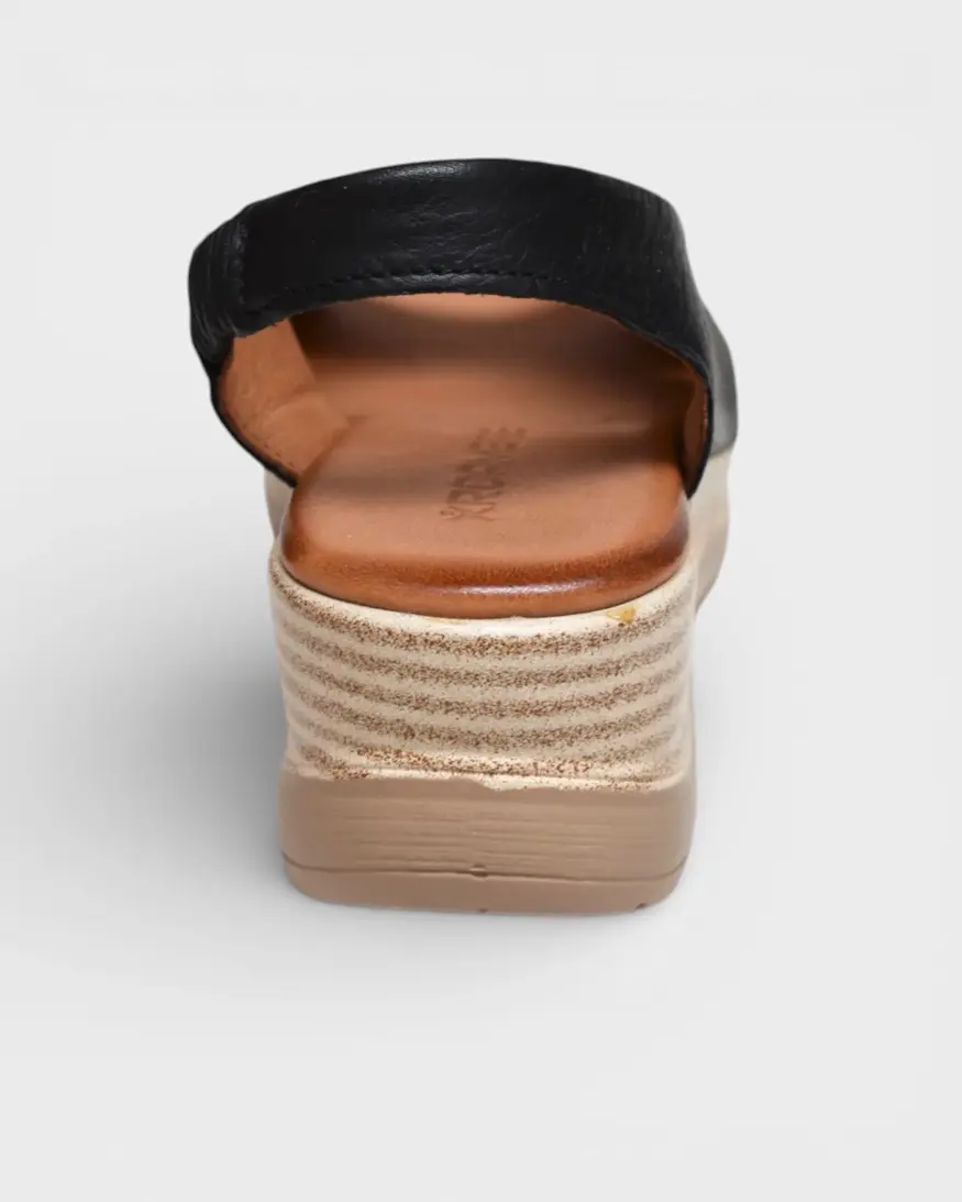 Roamers By Ego Trip Eliza Platform Sandal