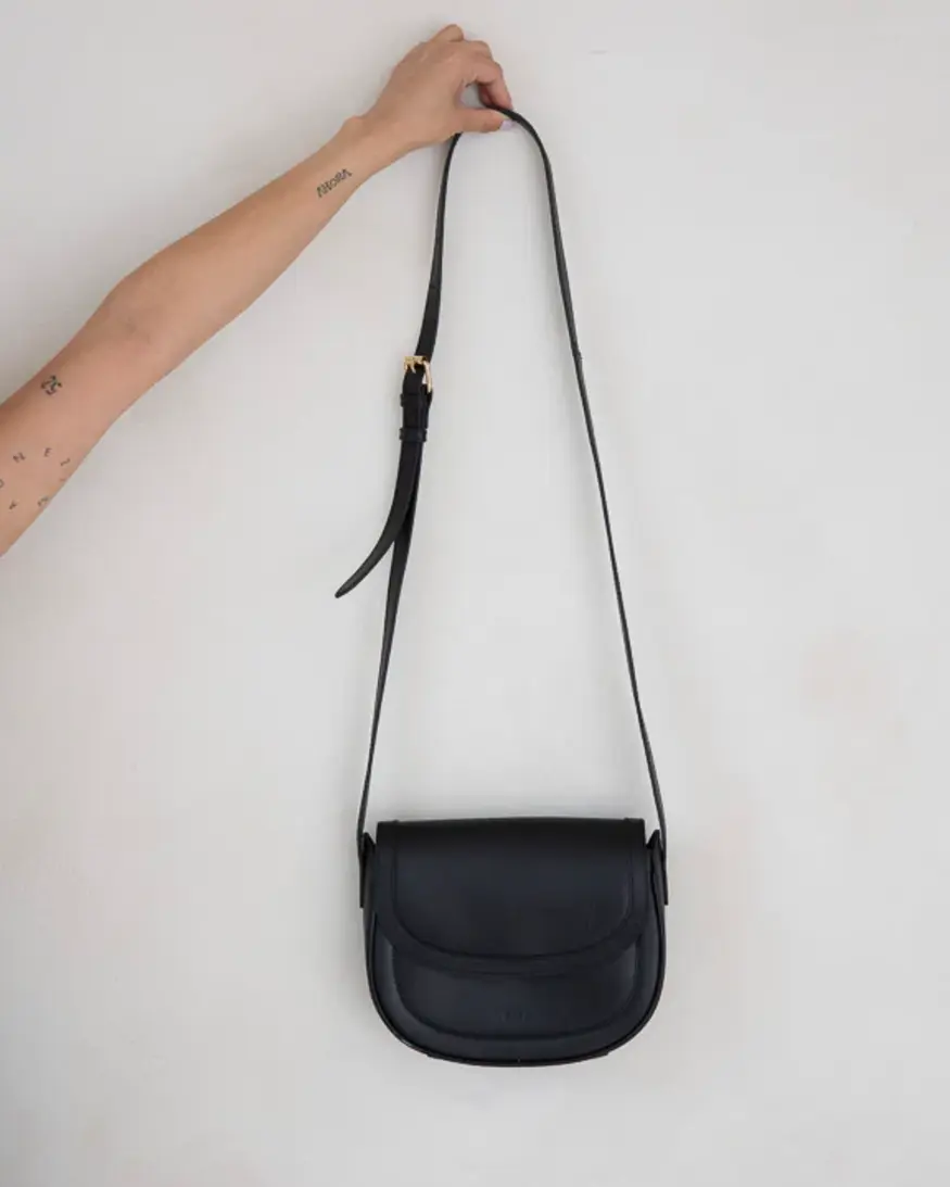 RISA Jones Crossbody