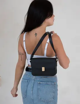 RISA Clara Crossbody
