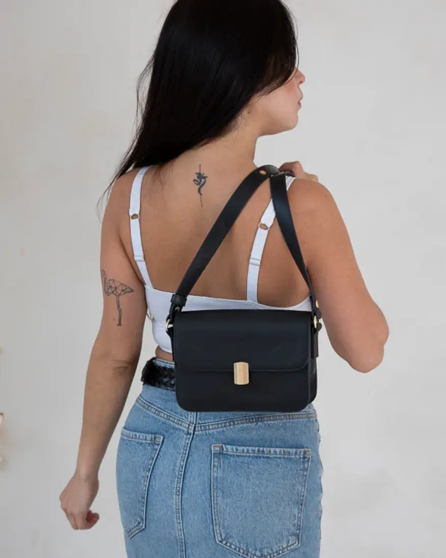 RISA Clara Crossbody