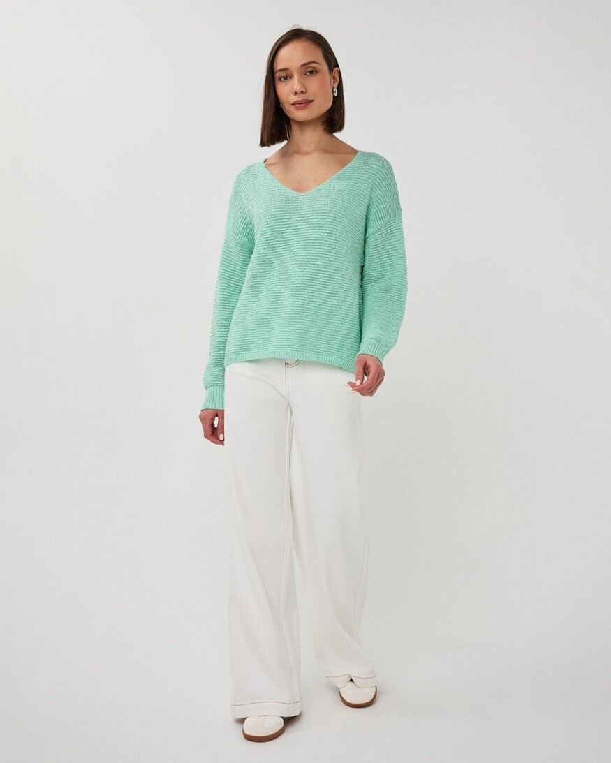 Esqualo Cedar V-Neck Sweater