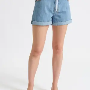 DAZE Maddie MR Short