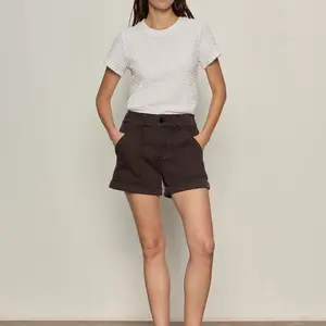 Sanctuary Wander On Short