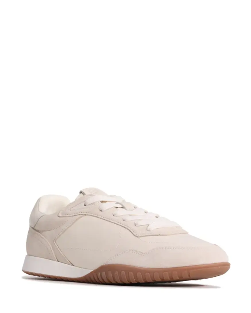 EOS Glide Sneaker