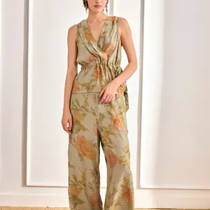 NKN Gala Tux Collar Top