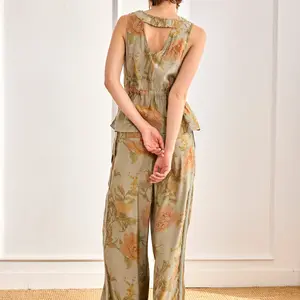 NKN Gala Tux Collar Top