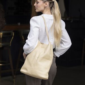 RISA Lila Pocket Tote