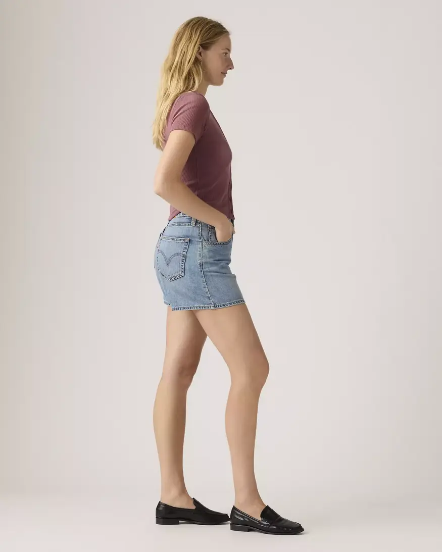 Levi's Cinch Mid Thigh Short