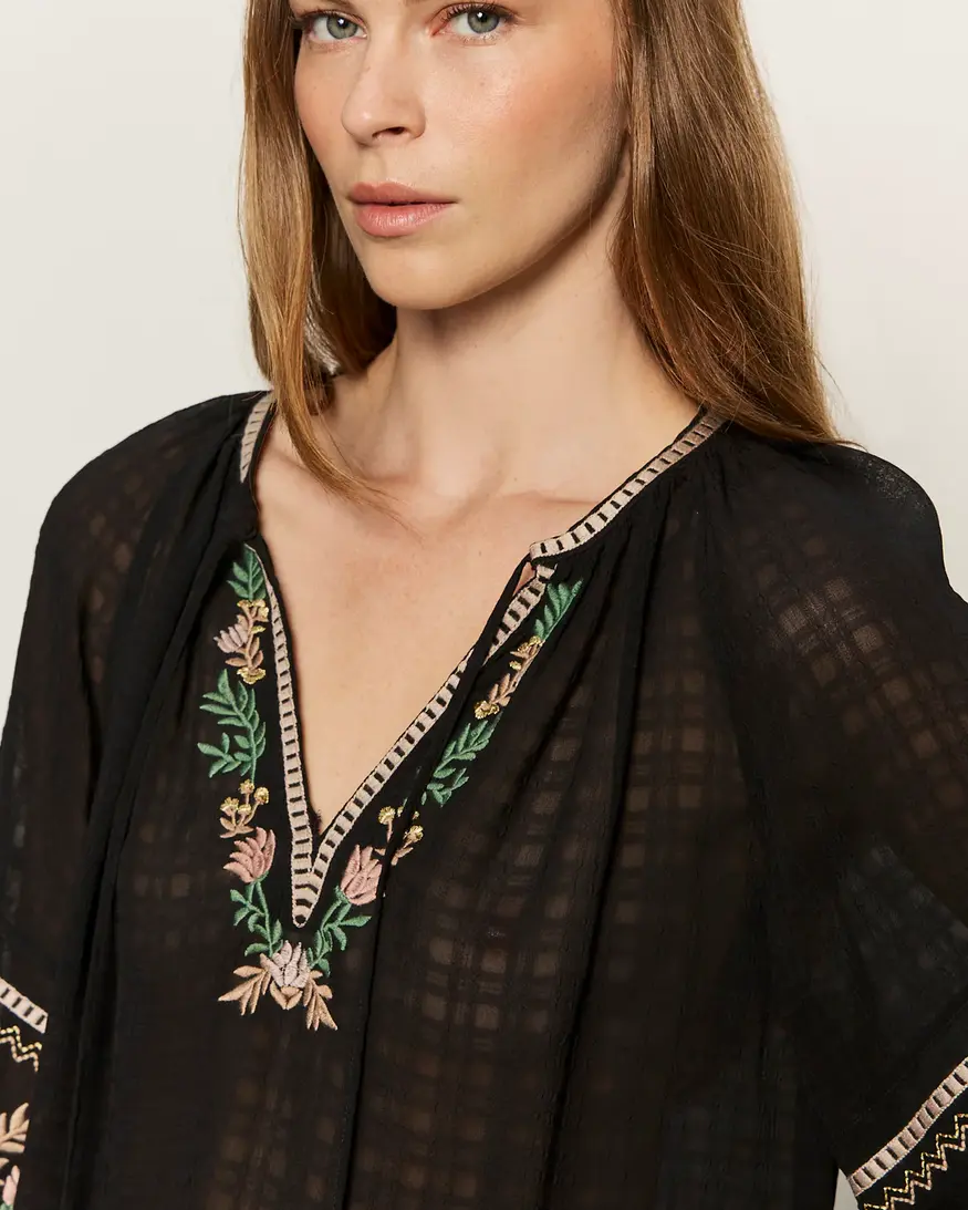Sanctuary Raye Embroidered Blouse