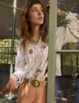 Molly Bracken Maren Embroidered Blouse