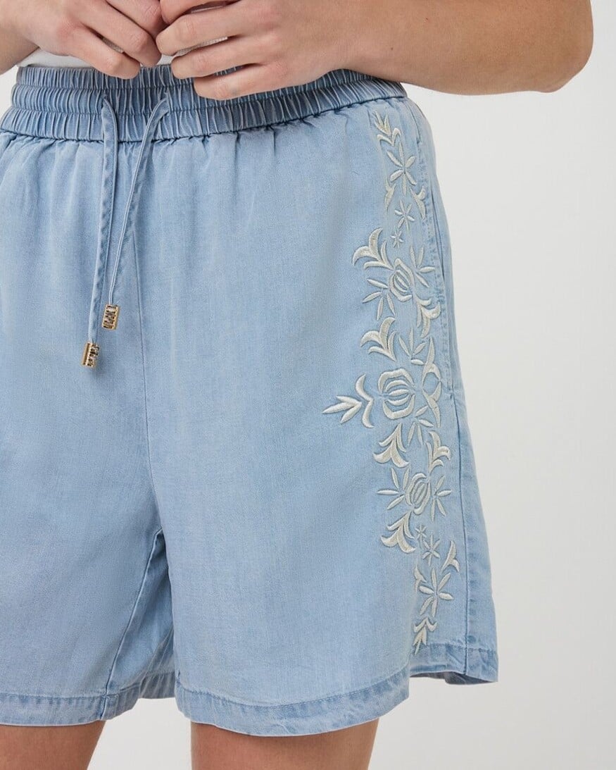 Esqualo Danny Embroidered Shorts