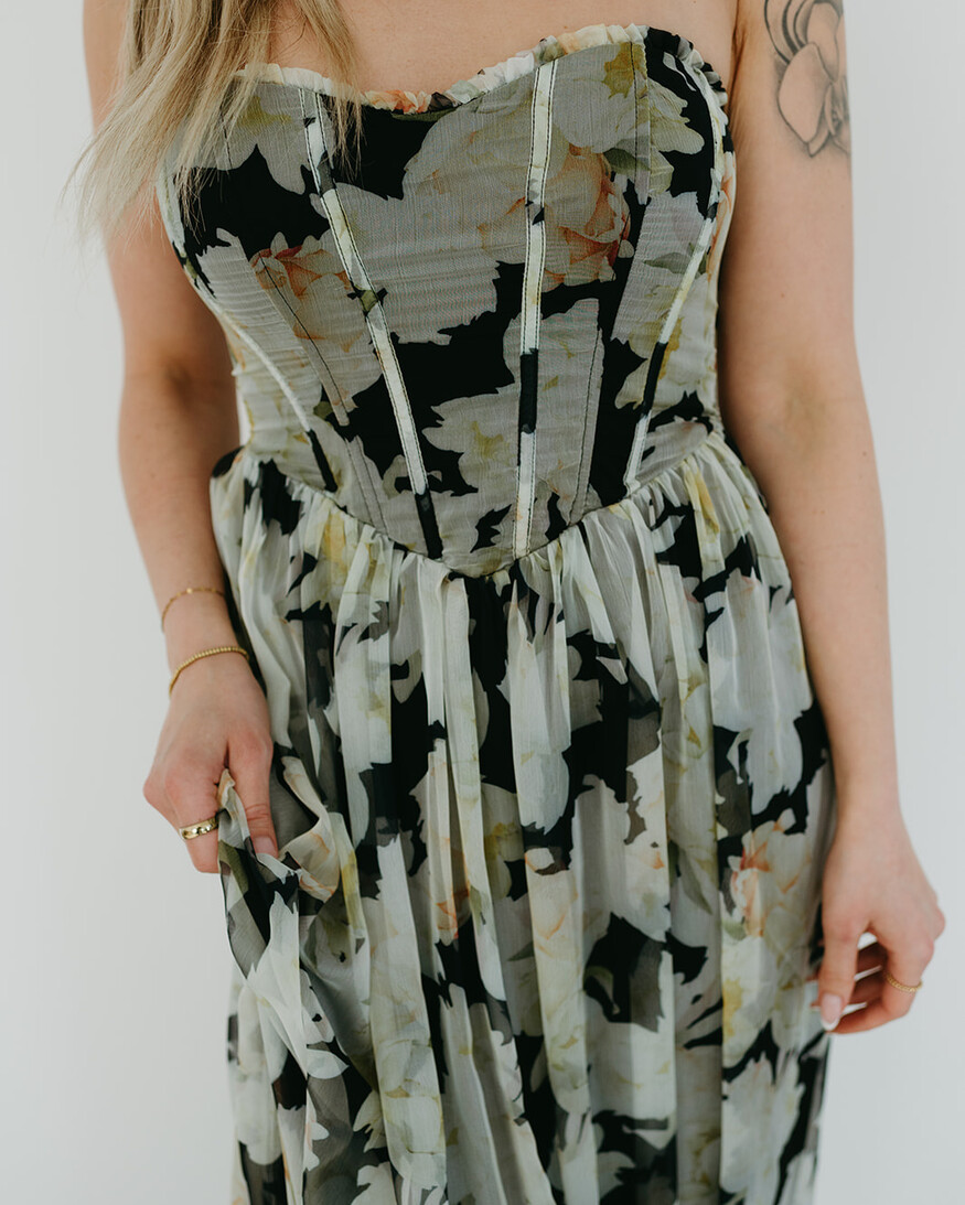 Lulus Remi Corset Maxi