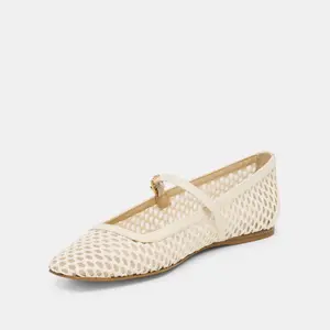 Dolce Vita Reyes Flat