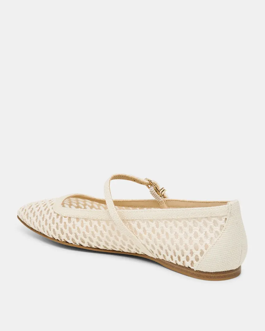 Dolce Vita Reyes Flat