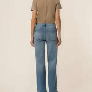 KUT Jean HR WL Clean Hem