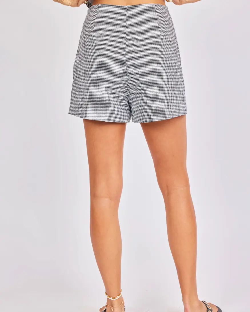Boardwalk Hot Short