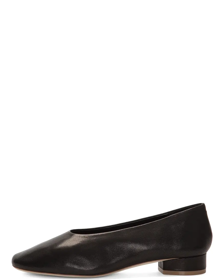 Jeffrey Campbell Trustee Flat