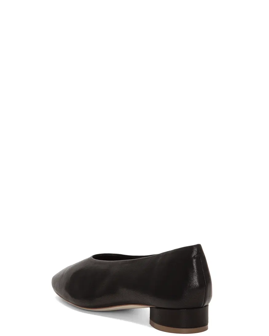 Jeffrey Campbell Trustee Flat