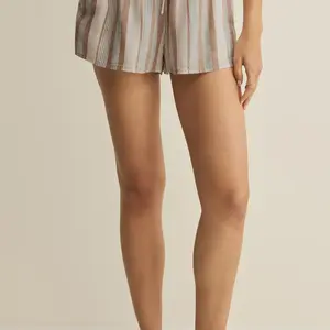 Z-Supply The Perfect Line Short