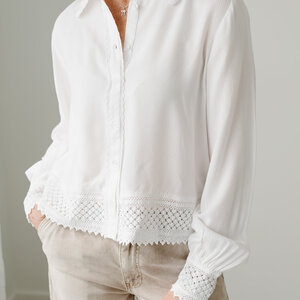 Cream Floriza Lace Trim Short
