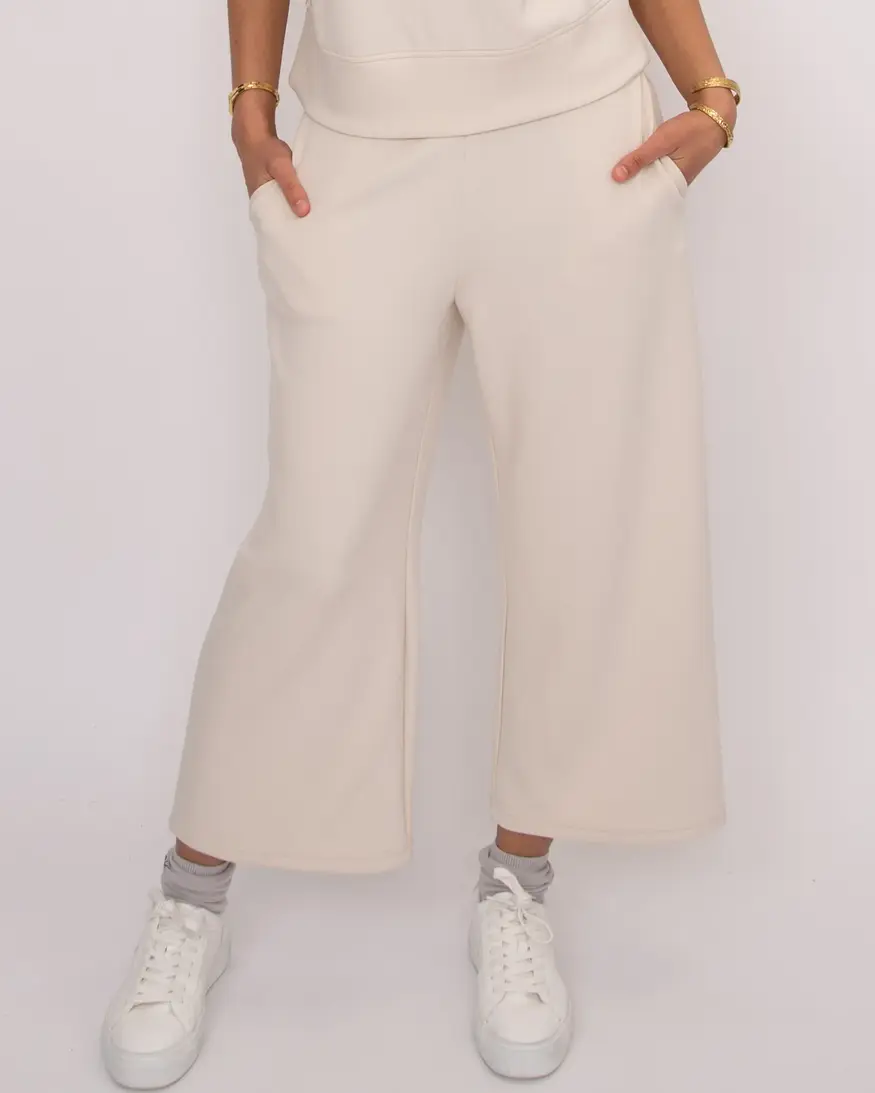 RD Style Victoria Cropped Soft Knit