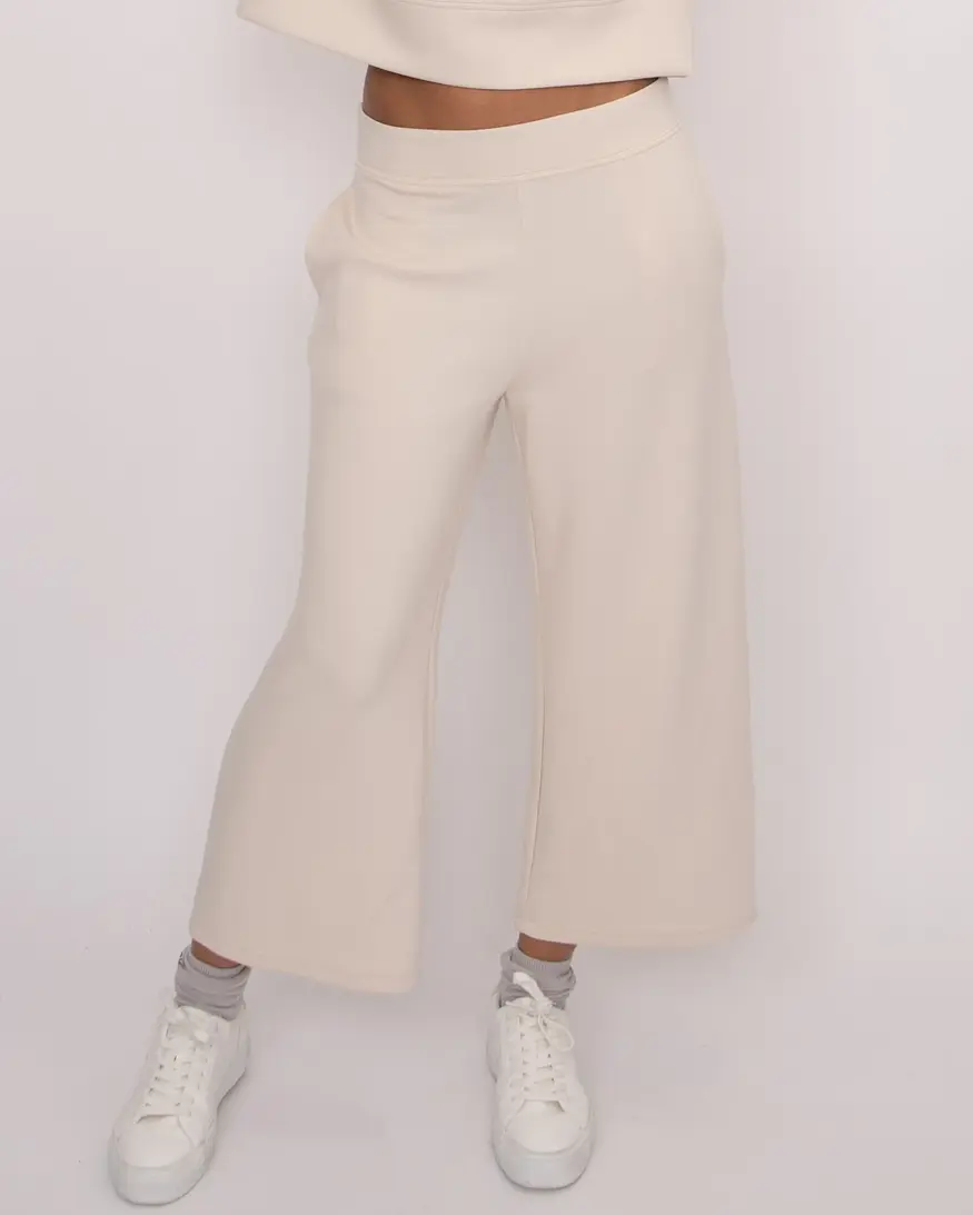 RD Style Victoria Cropped Soft Knit