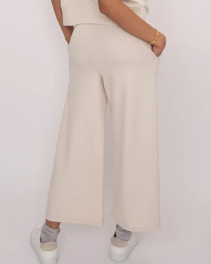 RD Style Victoria Cropped Soft Knit