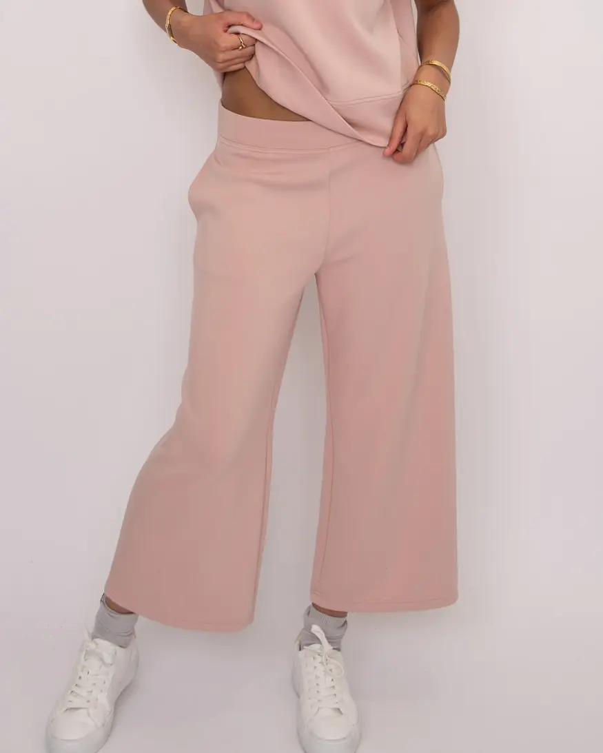 RD Style Victoria Cropped Soft Knit