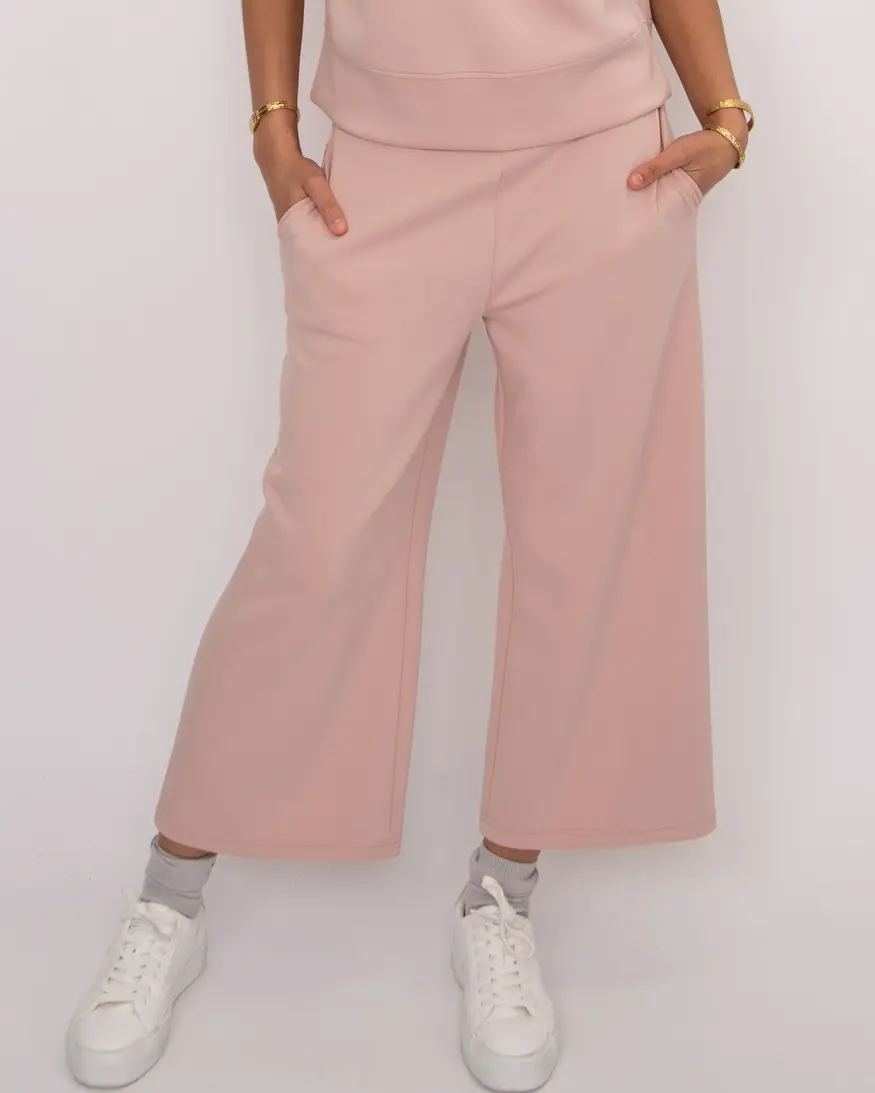 RD Style Victoria Cropped Soft Knit