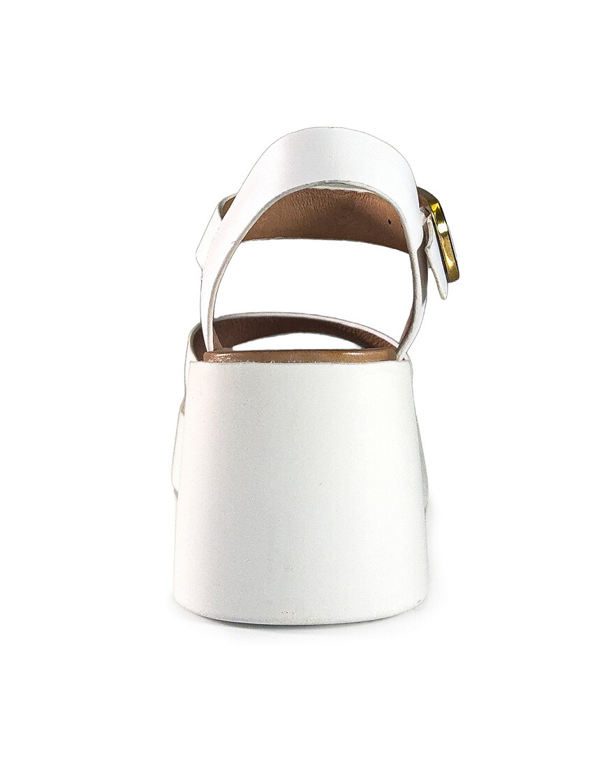 EOS Ariya Sandal